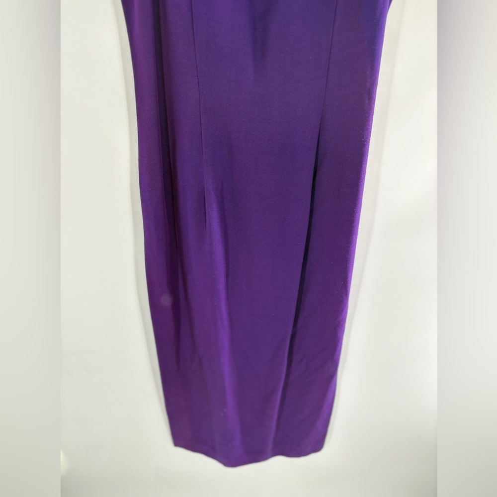 Elegant Purple Sleeveless Dress - Picture 3 of 8